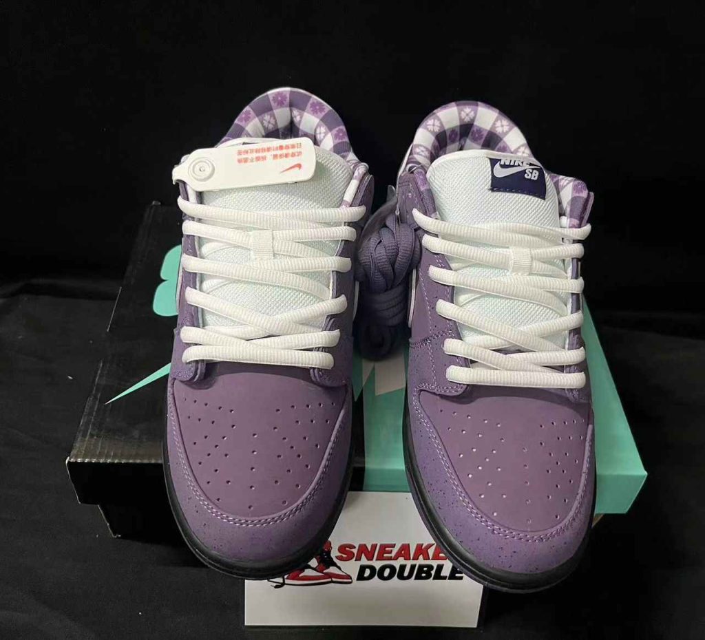 PURPLE LOBSTER DUNKS 3