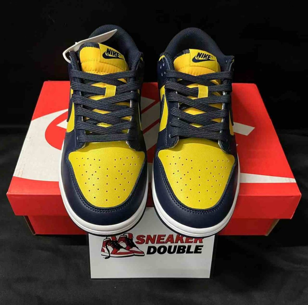Nike Dunk Low Michigan 57 SB DUNKS MICIGAN 1