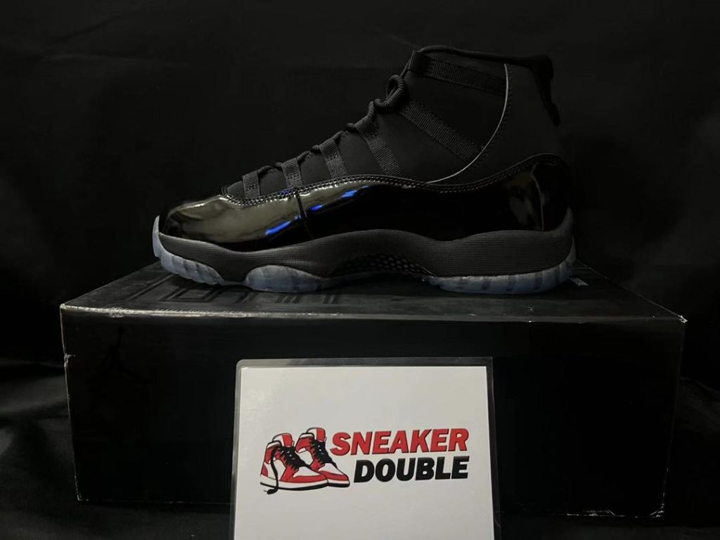 cap and gown jordan 11