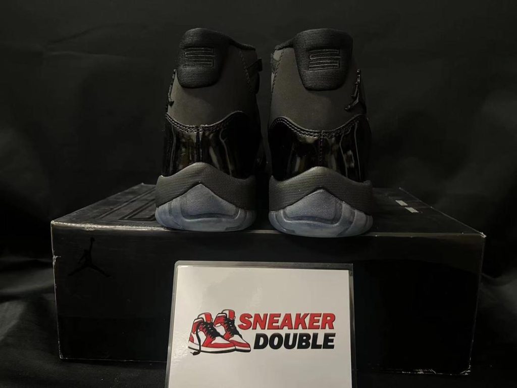 cap and gown jordan 11