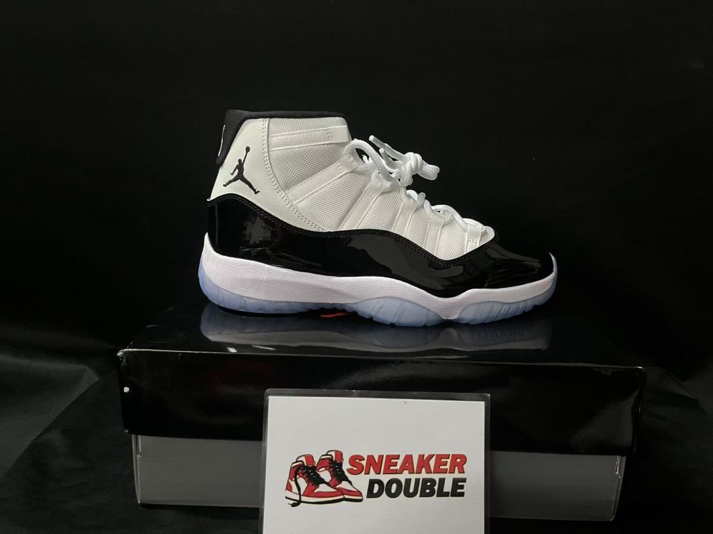 Air Jordan 11 Retro - Concord 2018 Replica 115 jordan 11 concord (3)