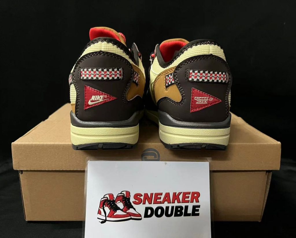 AIR MAX 1 - Travis Scott Baroque Brown 2021 50 travis scott airmax 2