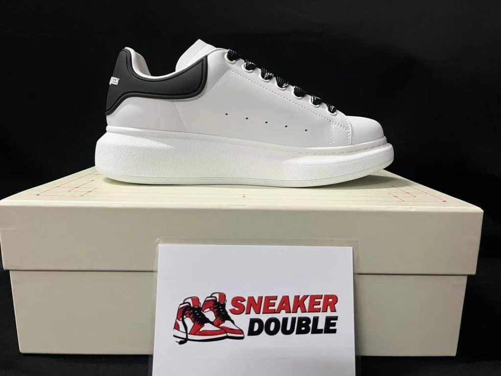 ALEXANDER MCQUEEN 5