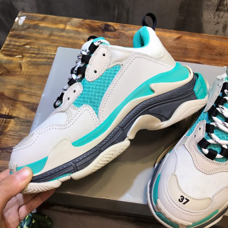 Balenciaga Triple S Sneaker White Turquoise 3