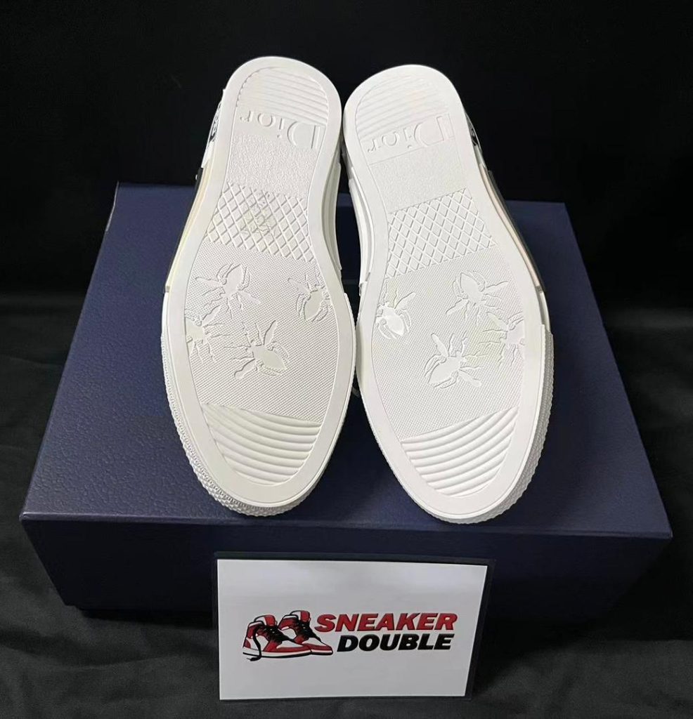 Dior B23 Low Logo Oblique White Sneakers 59 dior b23 1
