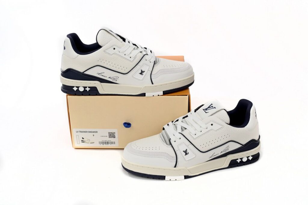 Louis Vuitton Trainer Sneaker Reps DK blue & White 52 image 6 compressed