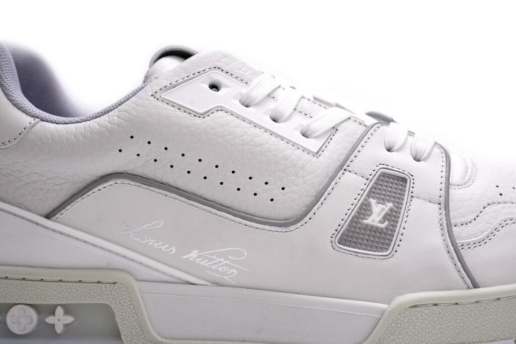 Louis Vuitton Trainer Sneaker Replica (White) 2022 40 LV TRAINER 2