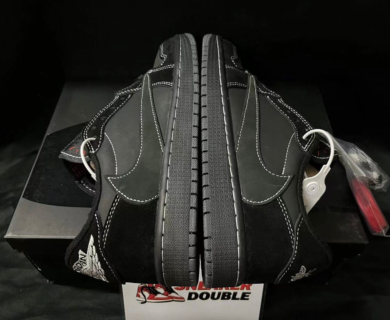 Air Jordan 1 Low SP Travis Scott Black Phantom 2022 Reps 6 Air Jordan 1 Low SP Travis Scott Black Phantom 2022 Reps - Image 6