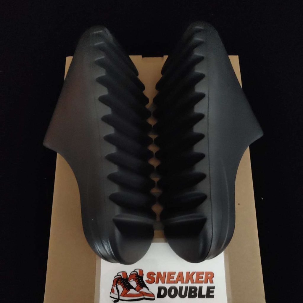 Adidas Yeezy Slide Onyx Replicas 58 yeezy slides 1
