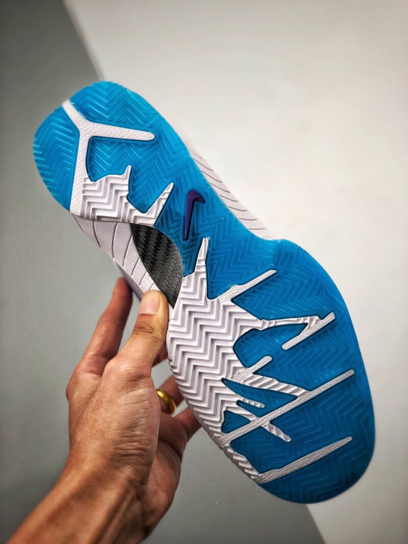 kobe 4 hornets 7