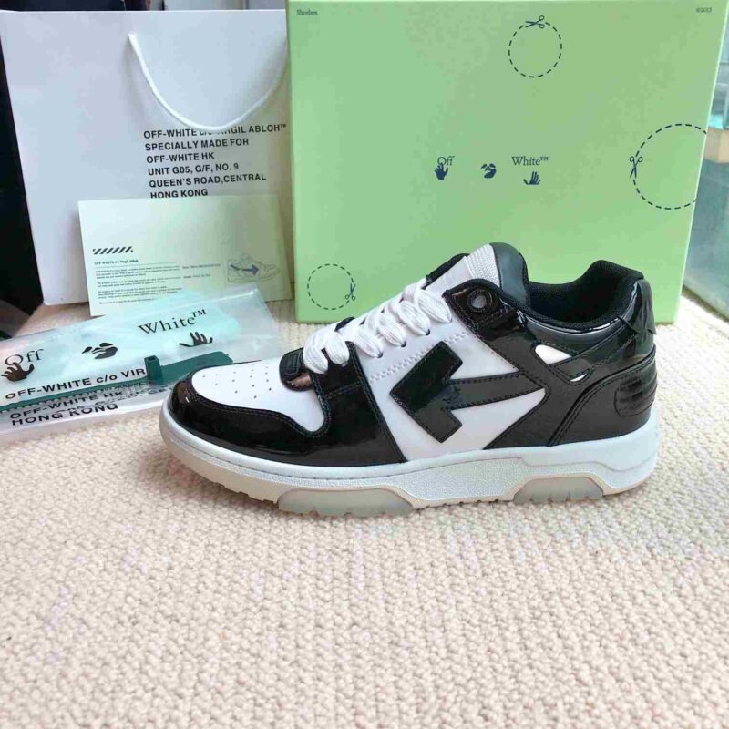 OFF-WHITE Out Of Office PATENT BLACK