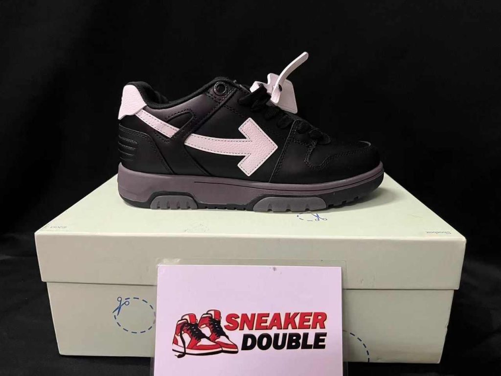 OOO Low Tops - Black White
