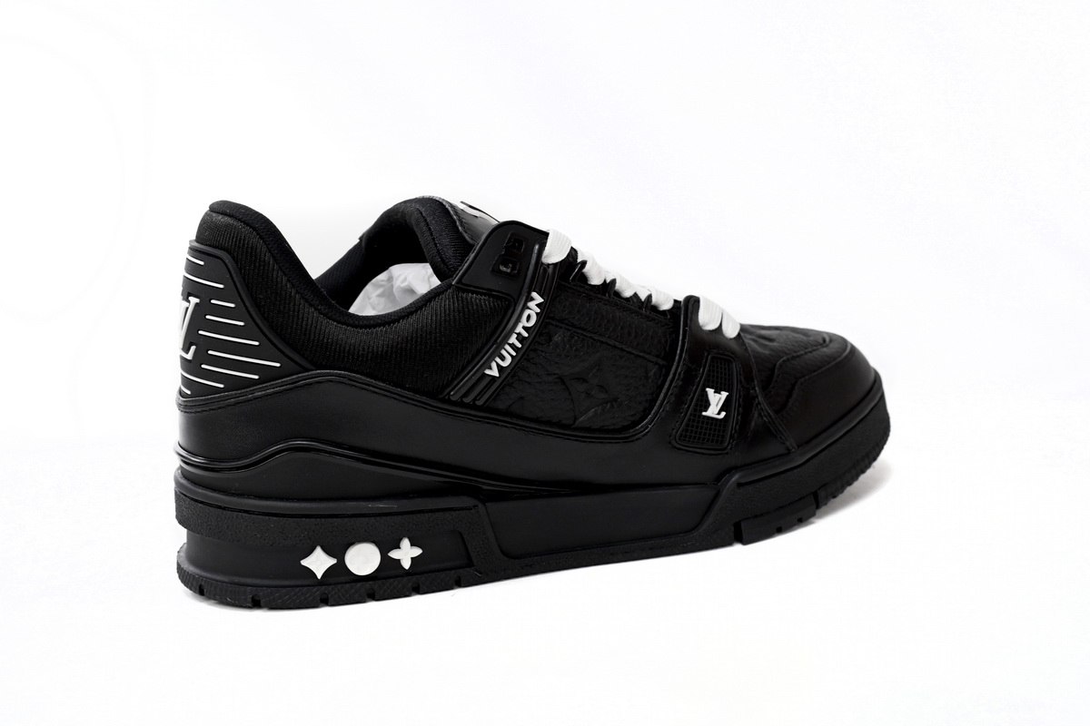 Louis Vuitton Trainer Sneaker Reps ALL BLACK 5 Louis Vuitton Trainer Sneaker Reps ALL BLACK - Image 5