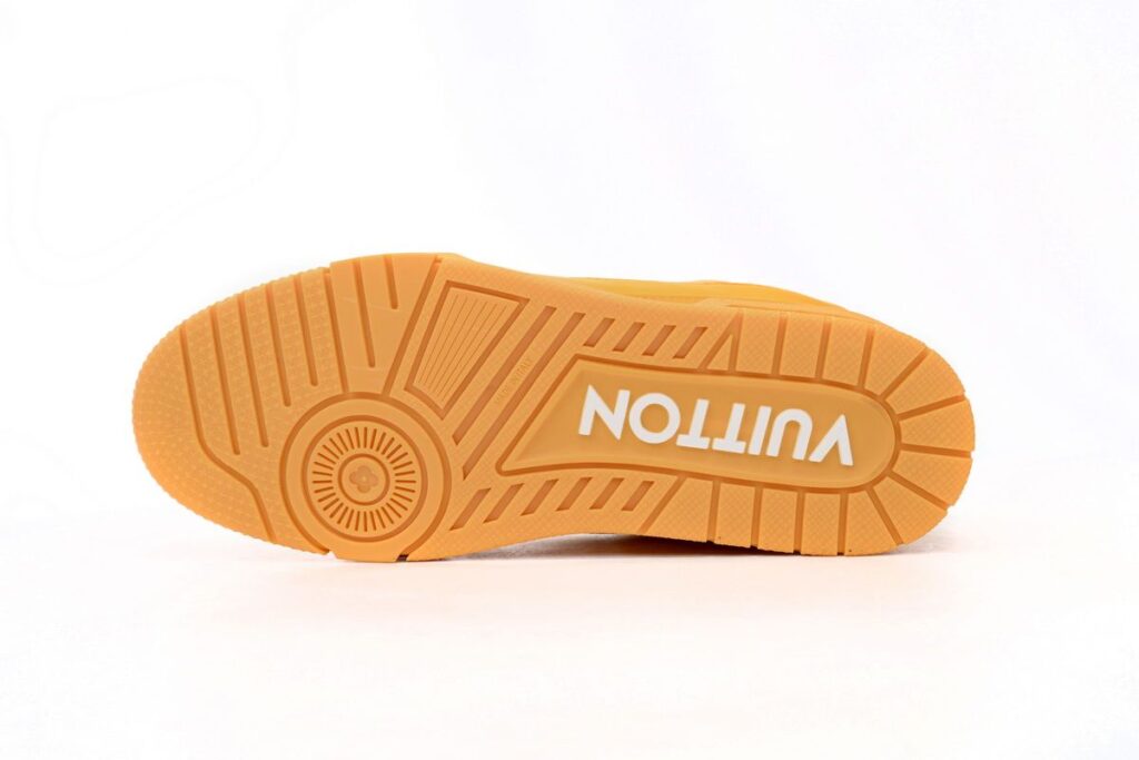 Louis Vuitton Trainer YELLOW 54 image 7 compressed 2