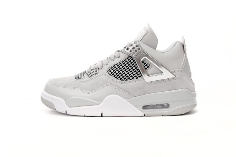 Jordan IV Frozen Moments