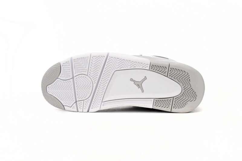 Jordan IV Frozen Moments
