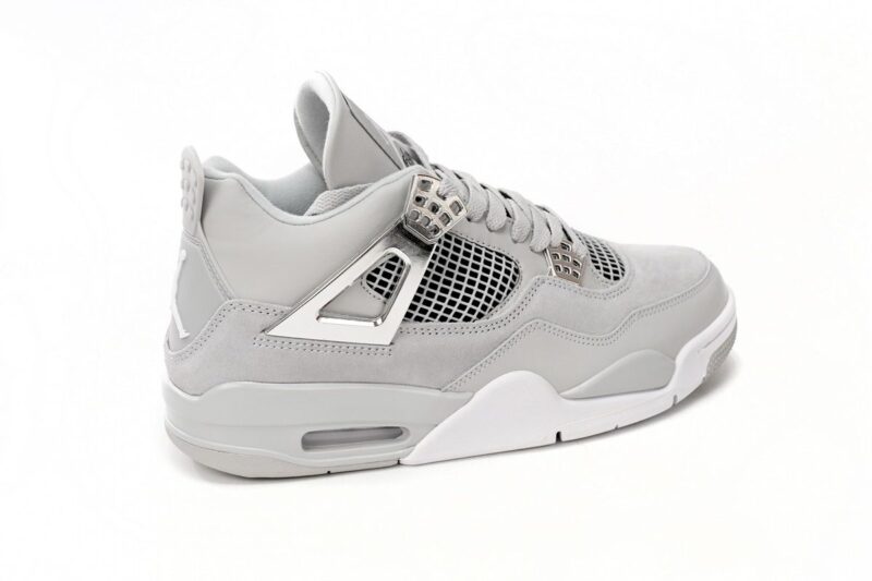 Jordan IV Frozen Moments