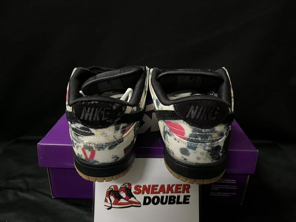 Nike SB Dunk Low Supreme Rammellzee 57 supreme dunks (3)
