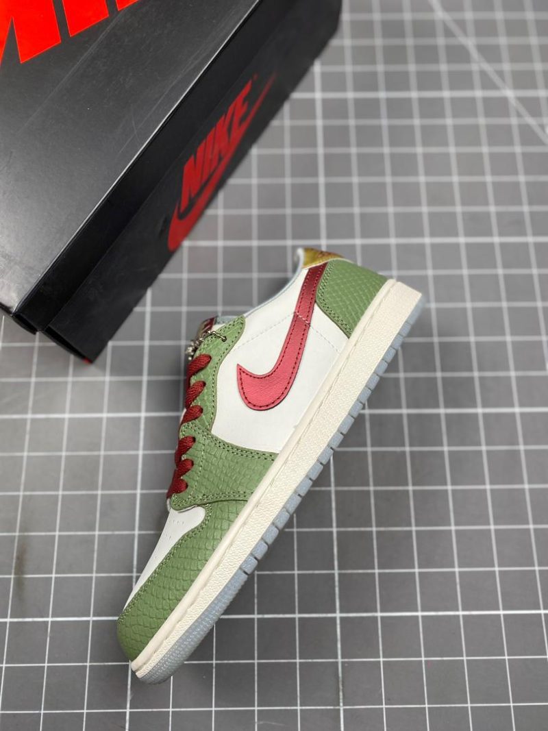 Air Jordan 1 Low Retro OG Year of the Dragon (2024)