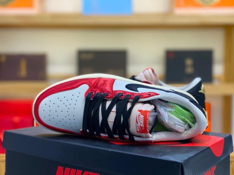 Air Jordan 1 Retro Low OG Trophy Room