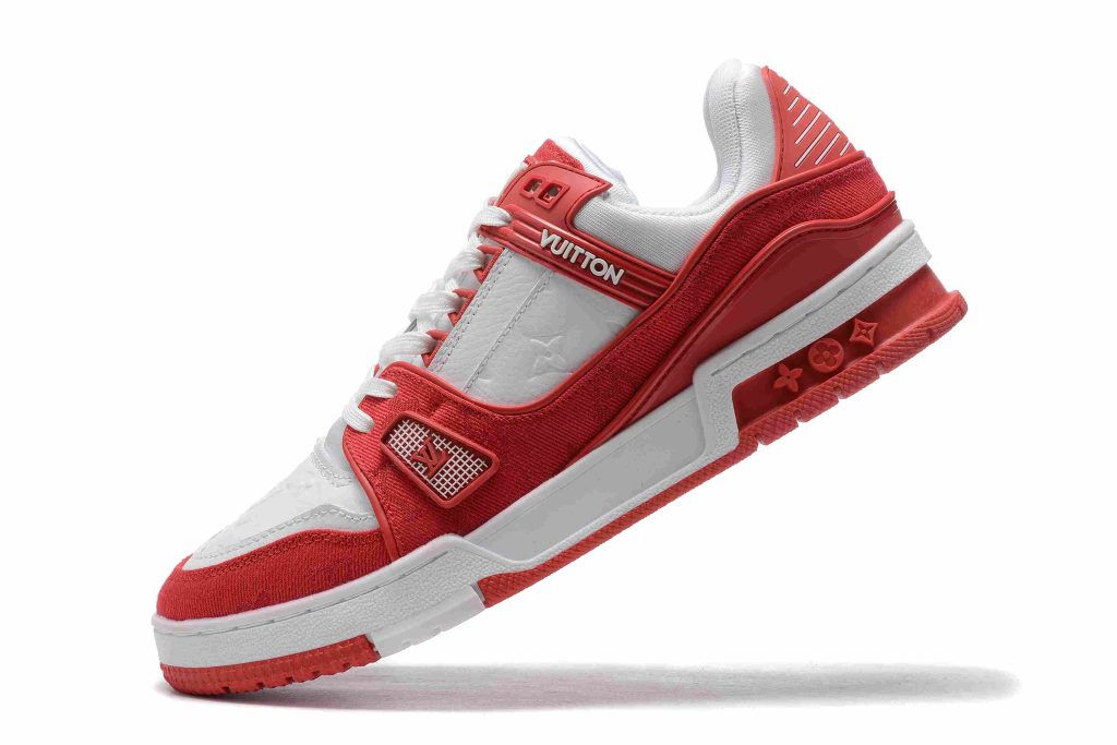 lv trainer red 2