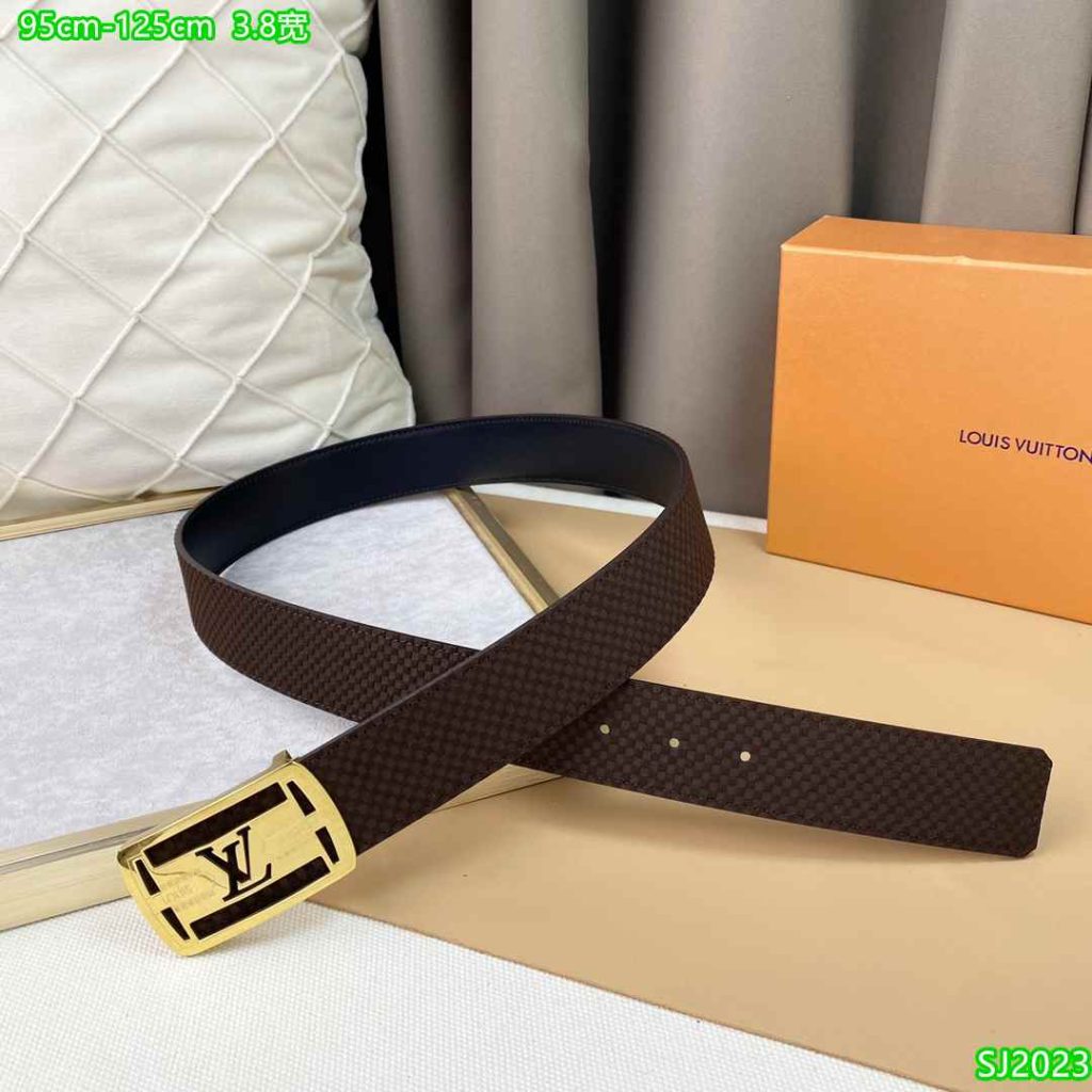 Louis Vuitton Men's Belt brown