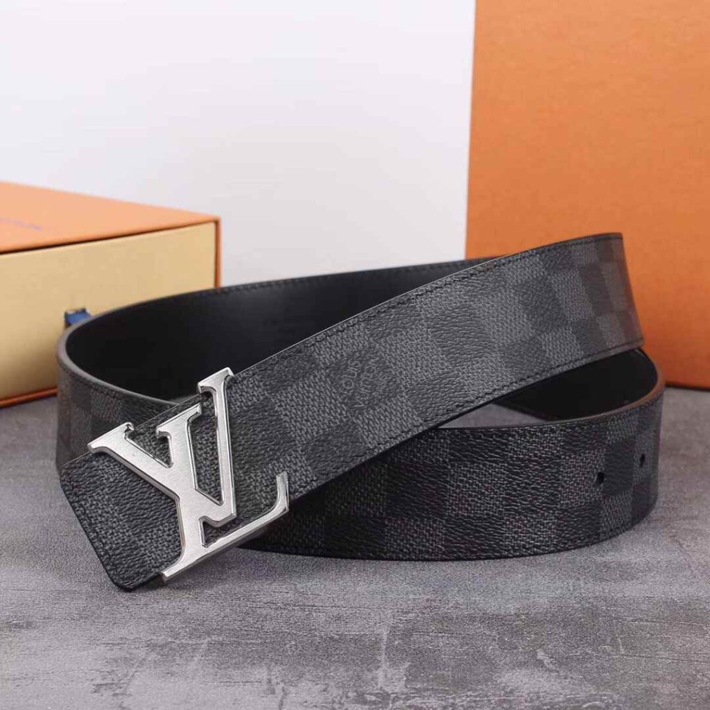 Louis Vuitton Men’s Belts - LV Buckle - Monogram Leather Reps 9L 55 Louis Vuitton Belts