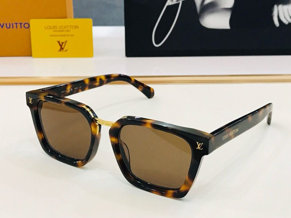 LV SUNGLASSES STYLE 1 (8)
