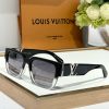 Louis Vuitton replica Sleek Square Large Sunglasses 14 lv sunglasses 7 style 3