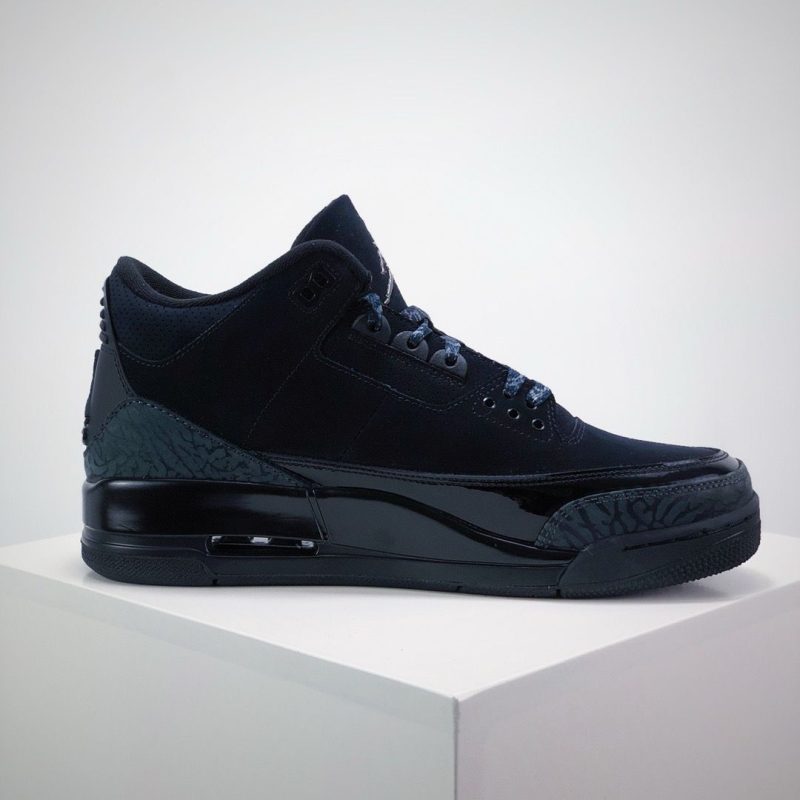Air Jordan 3 Retro 'Black Cat' 2025 12 jordan 3 black cat (3)