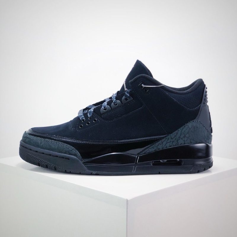 Air Jordan 3 Retro 'Black Cat' 2025 10 jordan 3 black cat (5)