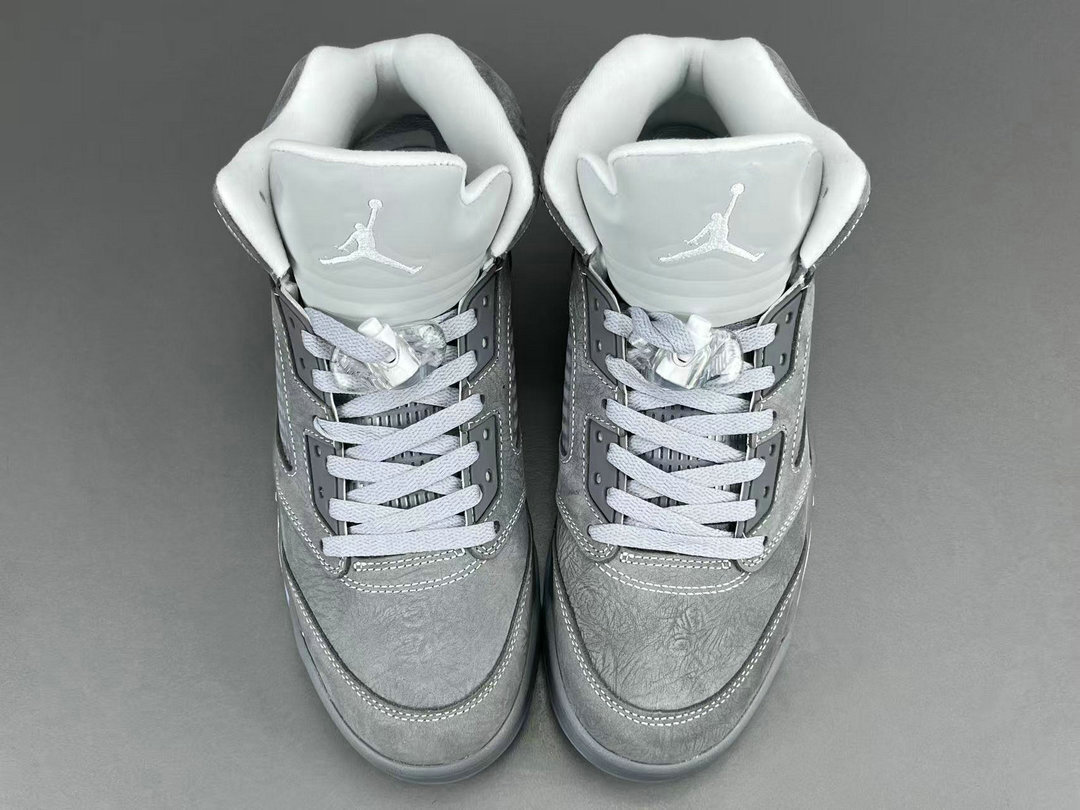 Air Jordan 5 Retro Wolf Grey (2026) 4 8241e511