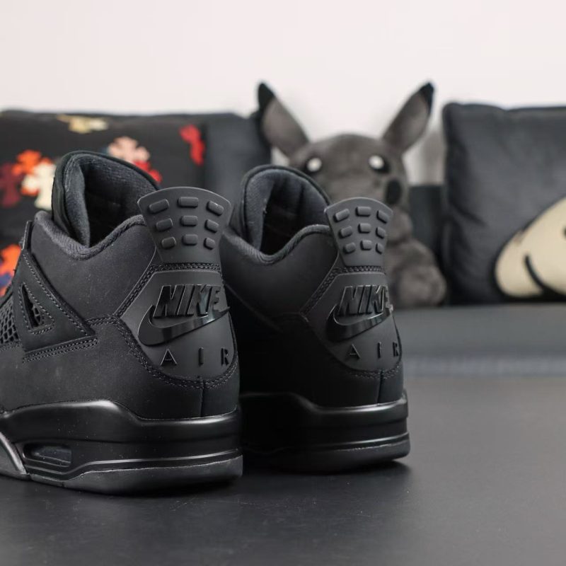 Air Jordan 4 Retro Black Cat (2025) 13 jordan 4 black cat 2025 (4)