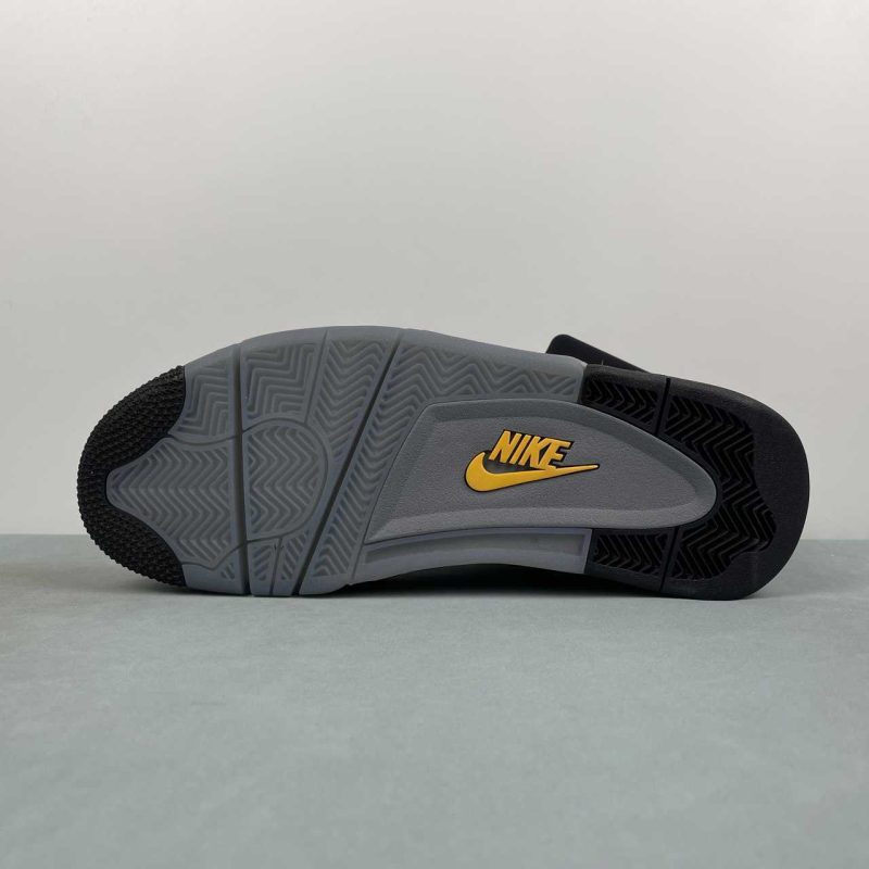 Air Jordan 4 Retro Lakers 11 jordan 4 lakers (5)