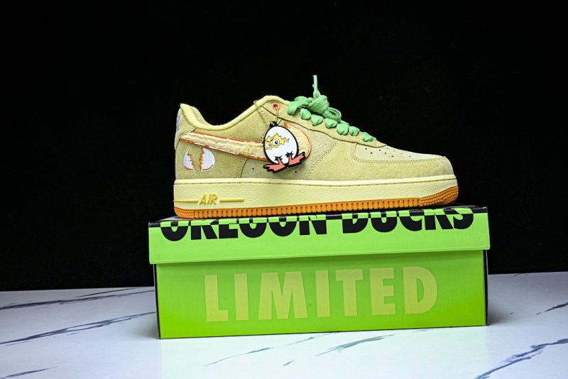 Nike Air Force 1 Low Ducks of a Feather University of Oregon Duck or Egg 9 air force 1 duck or egg (1)