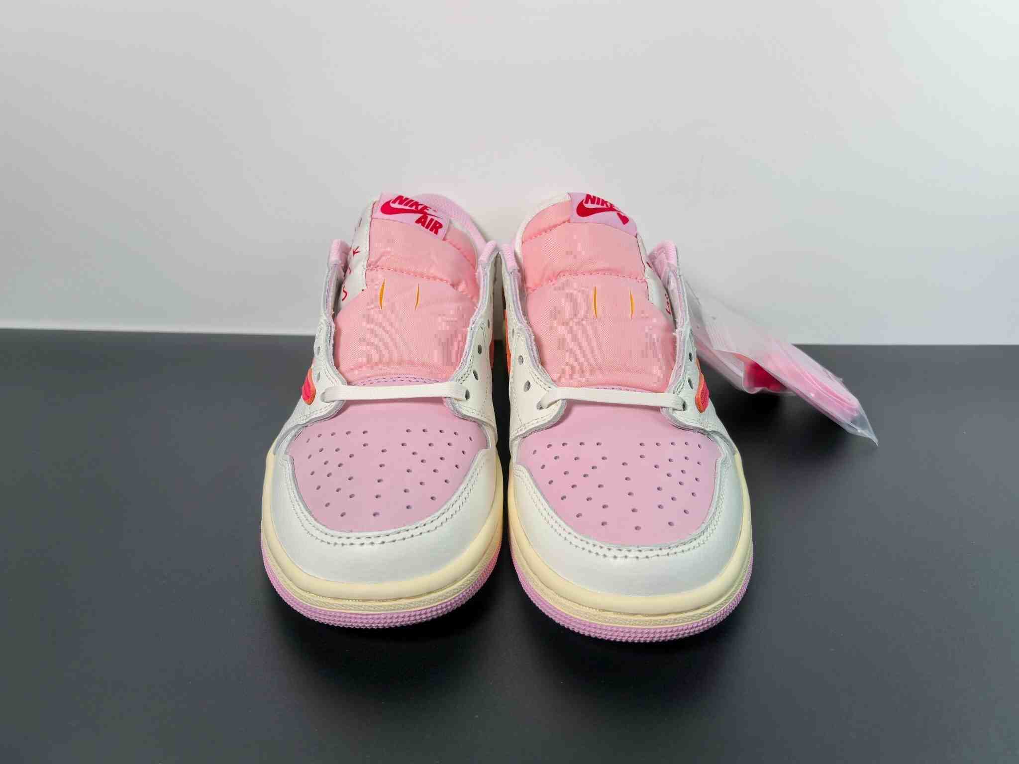 Jordan 1 Retro Low OG SP Travis Scott Sail Tropical Pink 7 ts pink (6)